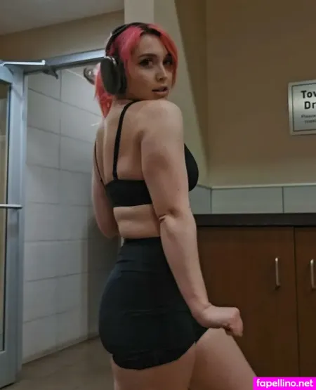 Itsqueenmanda OnlyFans Thumbnail #9SL5nlnIC0