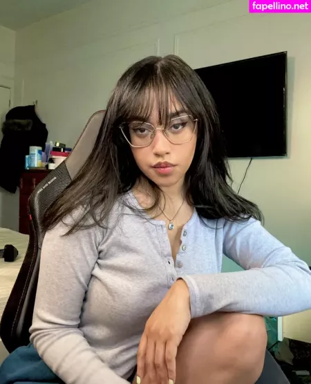 Itsqueennovaa OnlyFans Thumbnail #cCWAyDn272