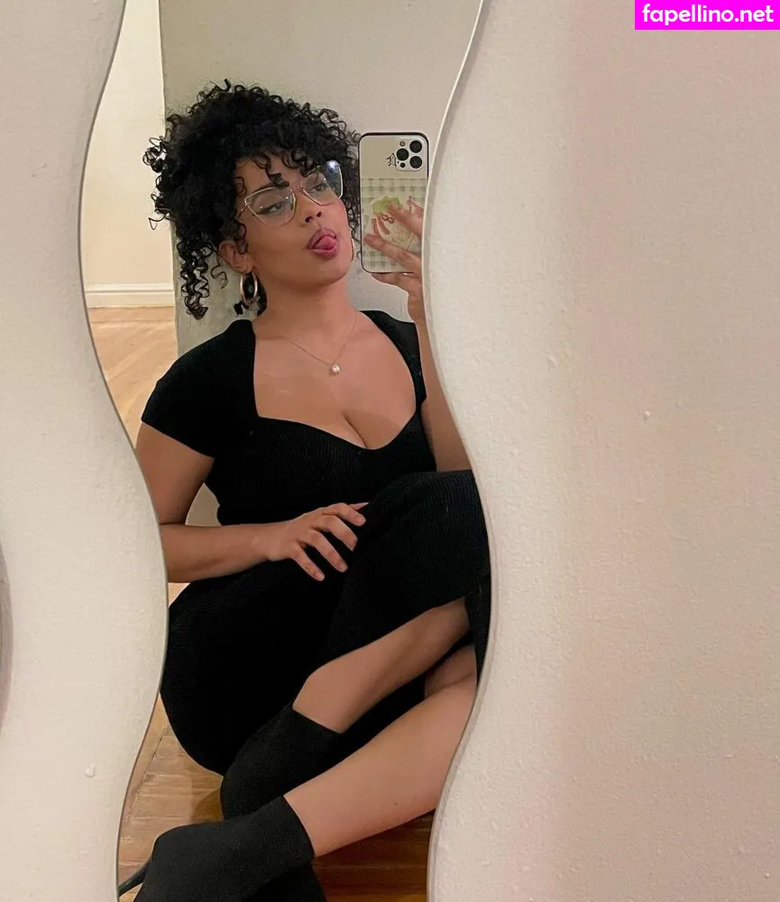 OFTV, itsqueennovaa Nude Leaked OnlyFans Photo #unb85el180