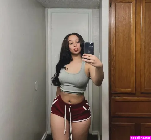 Itsraielle OnlyFans Thumbnail #YvYEuey7kN
