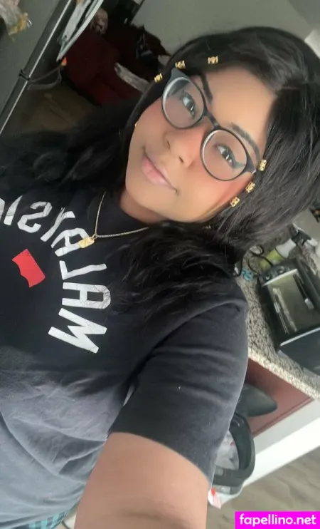 Itsriaparker OnlyFans Thumbnail #EdDwW4Clw5