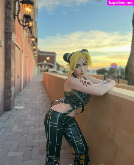 Itsroxycos OnlyFans Thumbnail #UShvgCvUCk