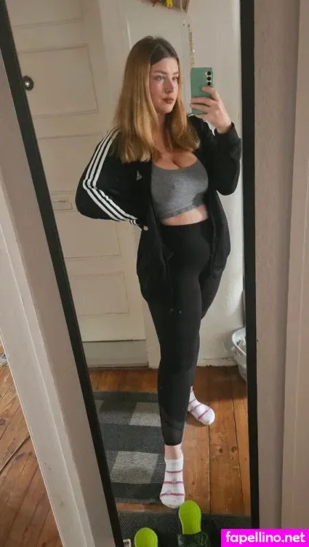 Itsschmolli OnlyFans Thumbnail #jmssLRVjIy