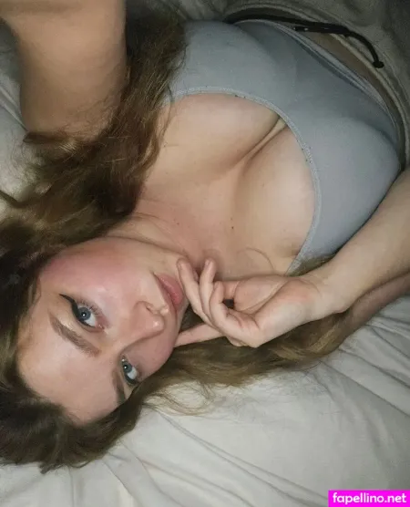 Itsschmolli OnlyFans Thumbnail #qu5uX0tB64