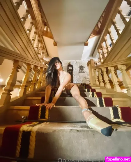 Itssdancersg OnlyFans Thumbnail #SVAims3BMK