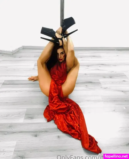 Itssdancersg OnlyFans Thumbnail #iff6eRWjWs