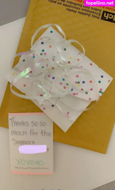 Itssie OnlyFans Thumbnail #jwmjf9ayA4