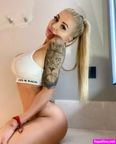 Itssmebarbi OnlyFans Thumbnail #2B8DyxNtEA