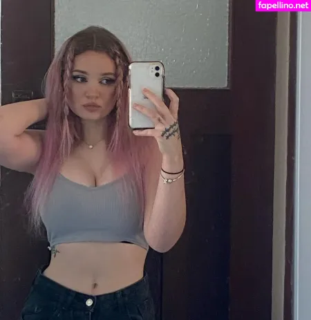 Itsssarapriv OnlyFans Thumbnail #9MN4lKvJV1