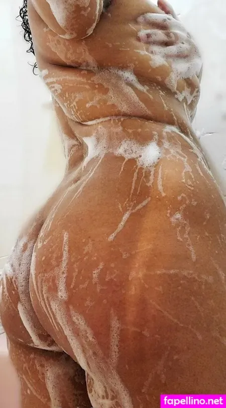 Itsssari OnlyFans Thumbnail #w1V8rFmw21