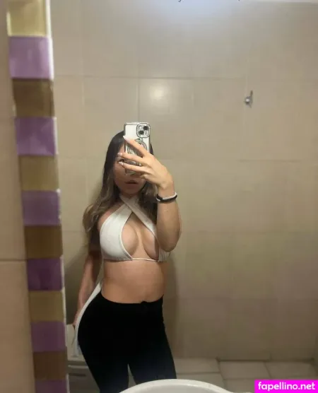 Itssslenaaaa OnlyFans Thumbnail #9IXssxPPWK