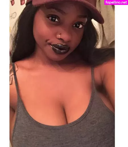 Itstaviaa OnlyFans Thumbnail #1TgeBKGp7n