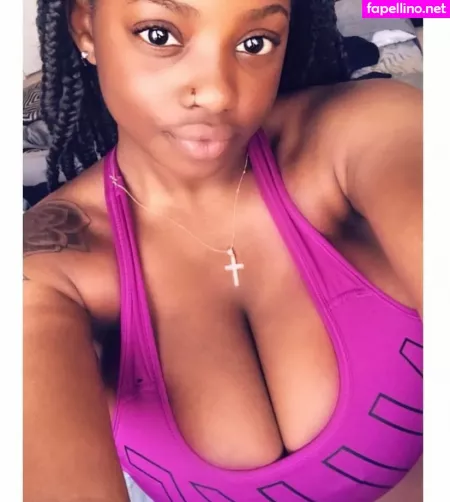 Itstaviaa OnlyFans Thumbnail #MFyOgcicl5