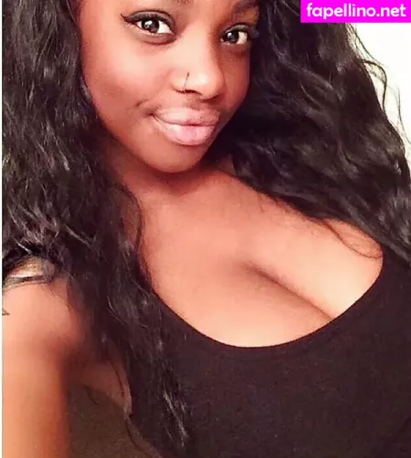 Itstaviaa OnlyFans Thumbnail #RvMboIwyXe