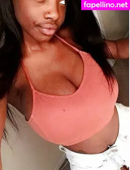 Itstaviaa OnlyFans Thumbnail #fQpLxO1Egd