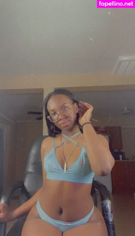 Itstaylor Official OnlyFans Thumbnail #RmH7WgQHQ4