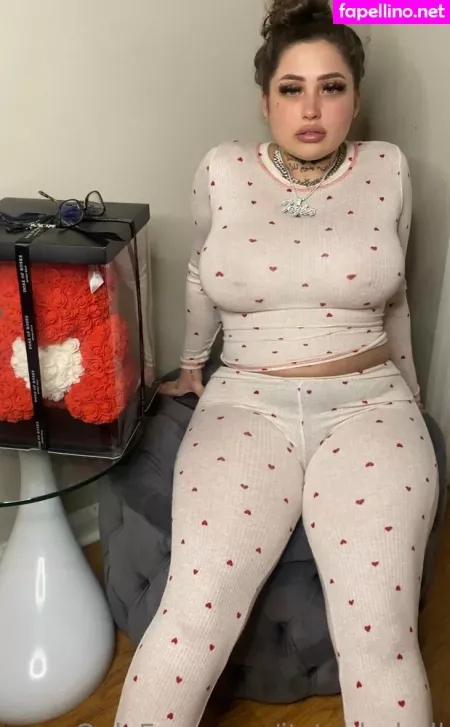 Itstaylorhall OnlyFans Thumbnail #Idlv8UjjeG