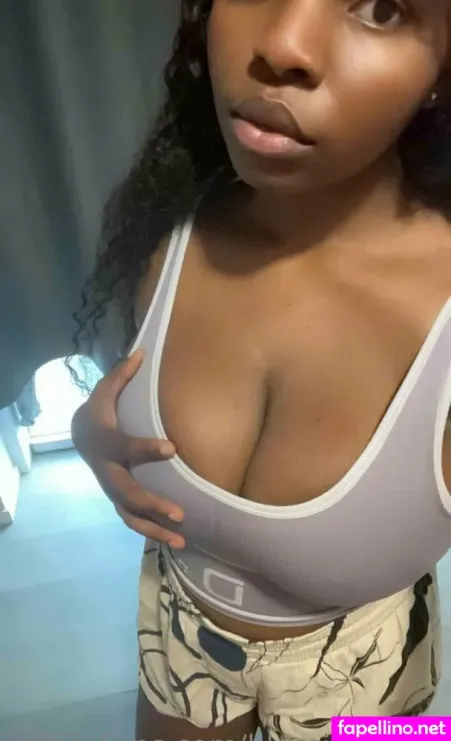 Itsthalialove OnlyFans Thumbnail #ZVwOPar5DG