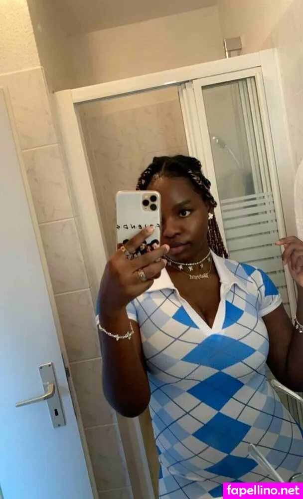 blessingbabygirl, itsthalialove, rickandmortyismeh Nude Leaked OnlyFans Photo #eGzvf0sVex