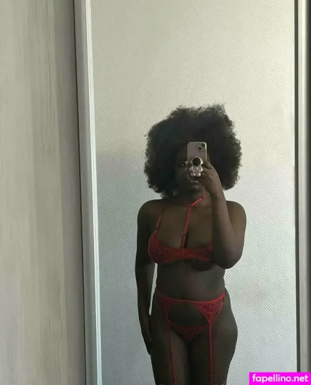 Itsthalialove OnlyFans Thumbnail #wkl2DdWJIH