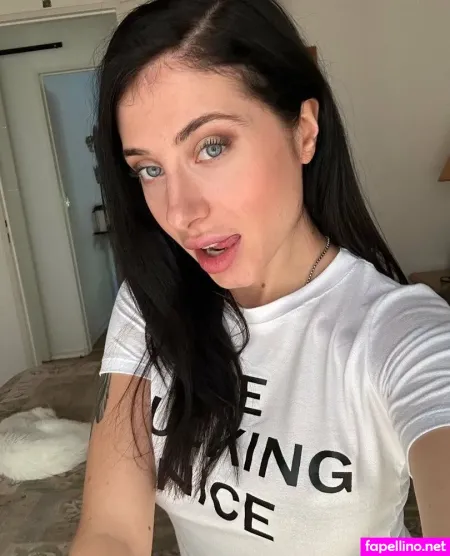 Itsthecrazylatina 1 OnlyFans Thumbnail #2IJZ8PJhNj