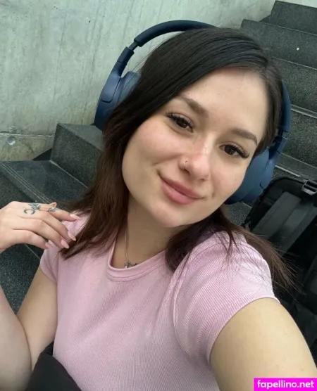 Itsvaleriapec OnlyFans Thumbnail #TCjcuWhKTm
