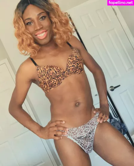 Itsvaleriemay OnlyFans Thumbnail #jAWL3d1bTy