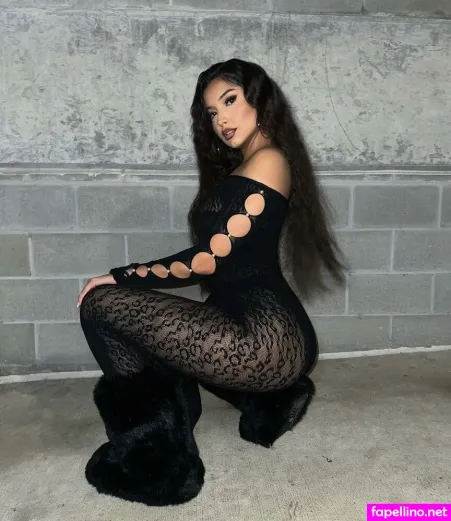 Itsveeroe OnlyFans Thumbnail #2UCDrDze1Y