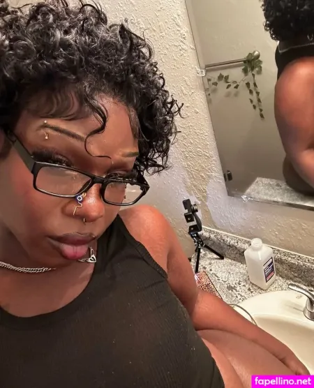 Itsverymuchgivingggg OnlyFans Thumbnail #3KSlBSaZcM