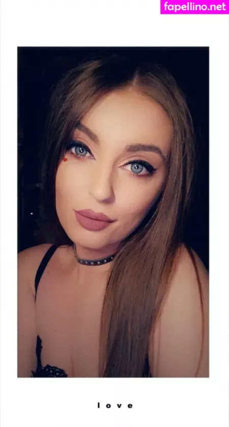 Itsxonia OnlyFans Thumbnail #gKn9IY8tmq