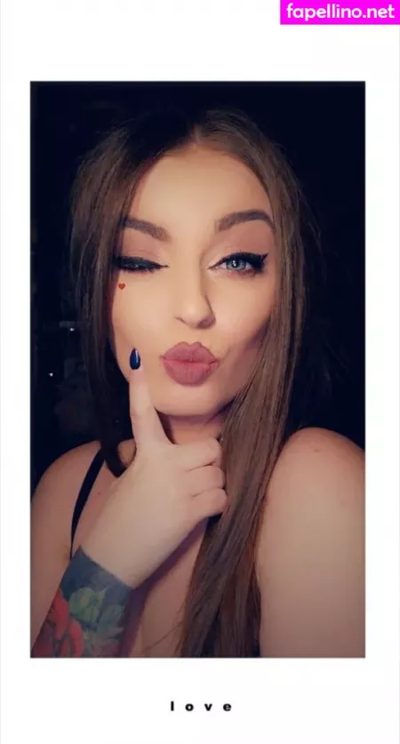 Itsxonia OnlyFans Thumbnail #p16lvHMYjw