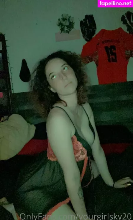 Itsyagirlsky OnlyFans Thumbnail #Ff662WogVS