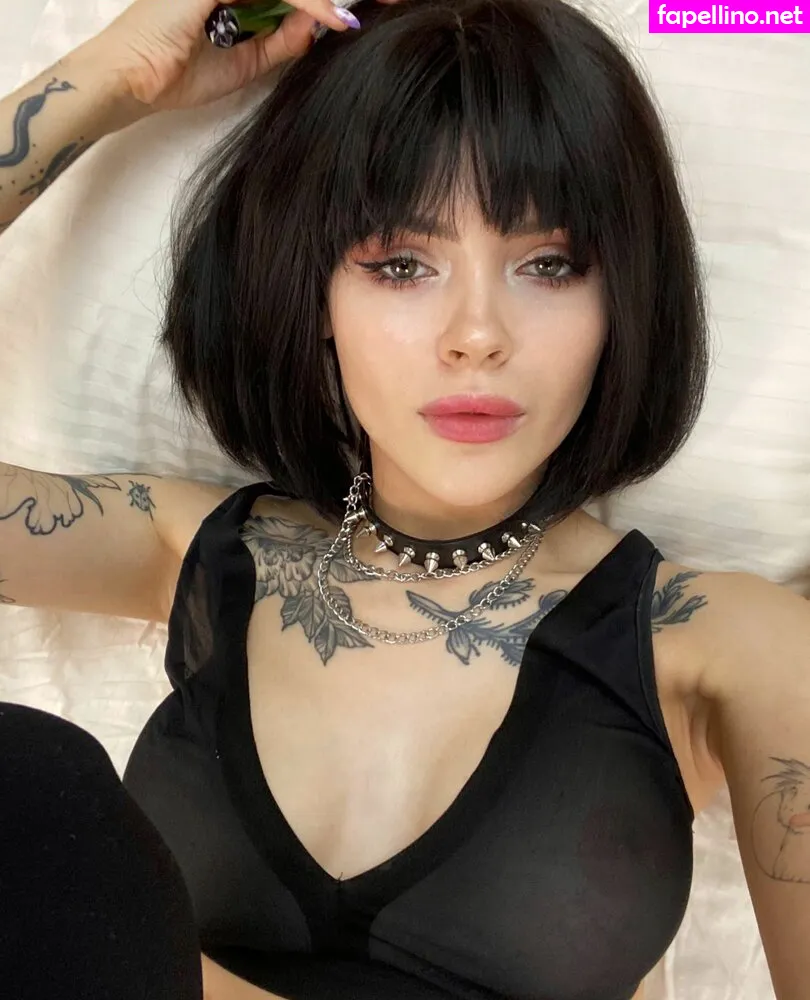 emelie_meow_, emilylovepizza, itsyouremily Nude Leaked OnlyFans Photo #eVSRVa1sQg