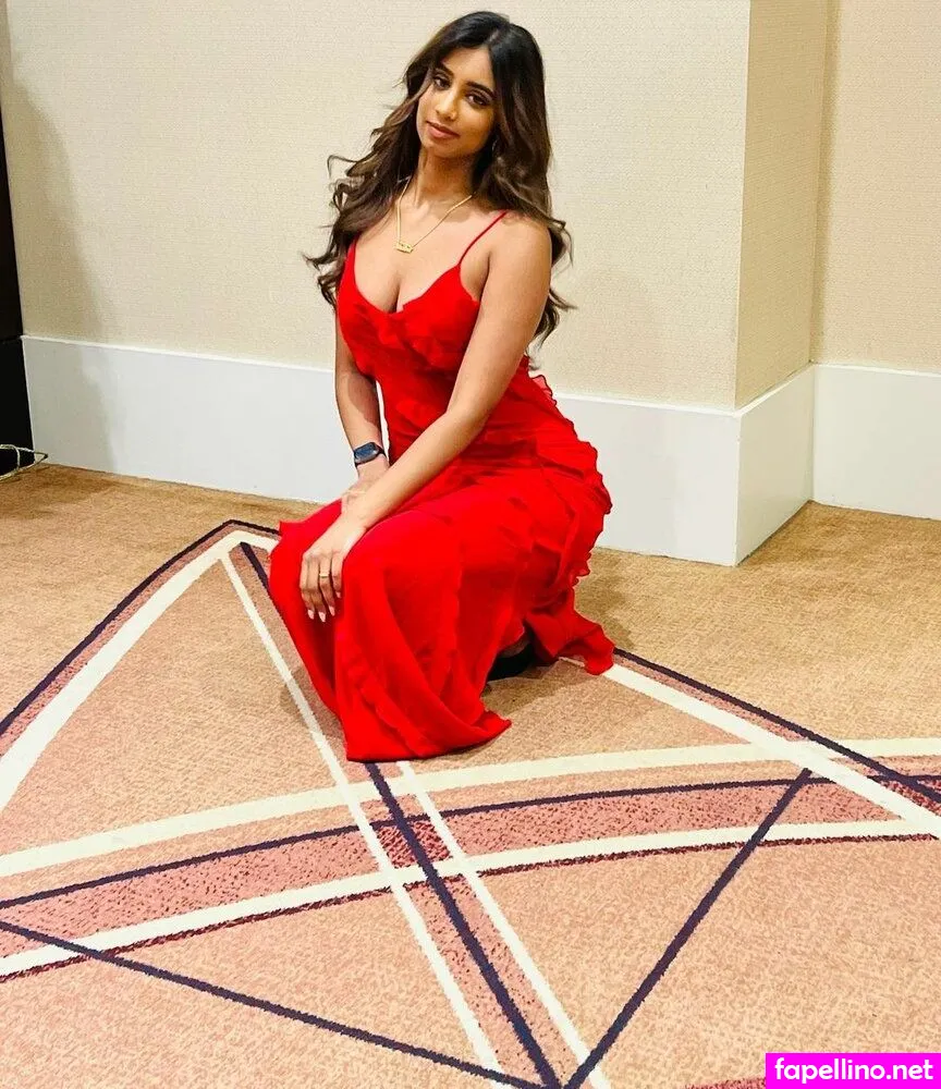 itsyourgirlshelina Nude Leaked OnlyFans Photo #6FwRE8LieQ