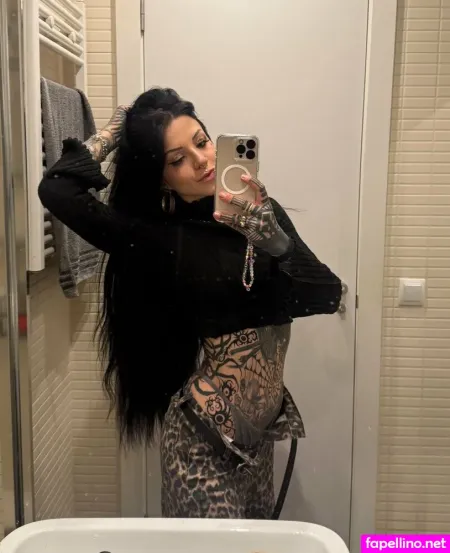 Itsyourhazel OnlyFans Thumbnail #v1xHRKNbIA