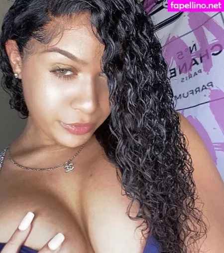 Itsyourwcw OnlyFans Thumbnail #cZRIEgLjID