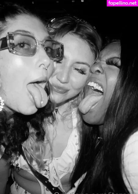 Itszaza OnlyFans Thumbnail #w2wC9ddilG