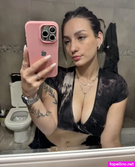 Itszoeee OnlyFans Thumbnail #WcH7fJUYgv