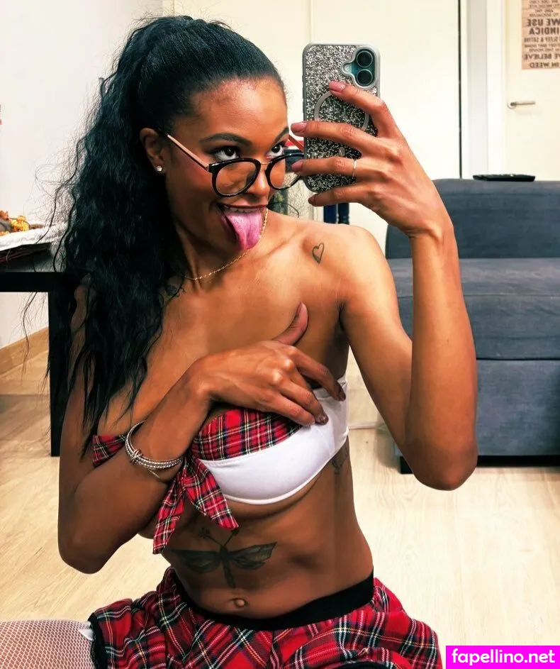 itszurihill Nude Leaked OnlyFans Photo #e4pmQCHosu