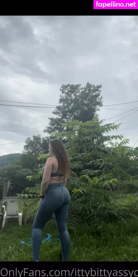 Ittybittyassycassy OnlyFans Thumbnail #4sbKCNJrXx