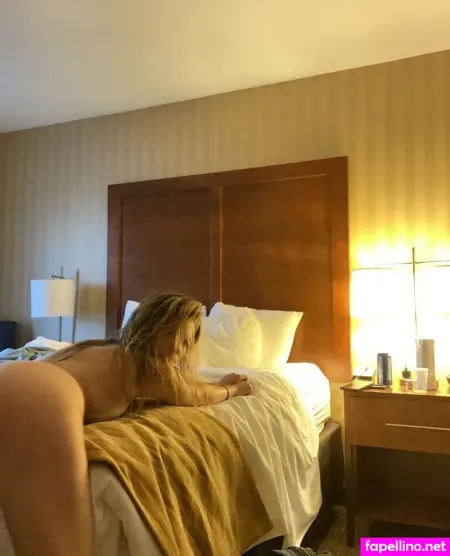 Ittybittyclubxo OnlyFans Thumbnail #TnEn1DU64W