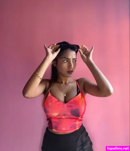 Itz Me Saheli Official OnlyFans Thumbnail #Vamfgvv6aW
