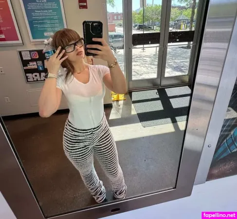 Itz Whitechina OnlyFans Thumbnail #Iwbw8HLU4o