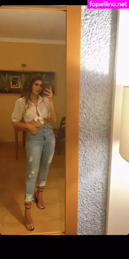 Itzel25 OnlyFans Thumbnail #yigRxtG1Y9