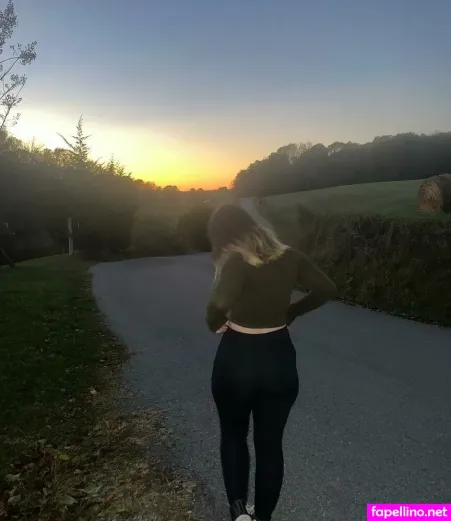 Itzgracierobbins OnlyFans Thumbnail #49wCdS2Js9