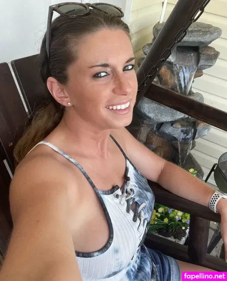 Itzmissashfree OnlyFans Thumbnail #eRONSxWQFN