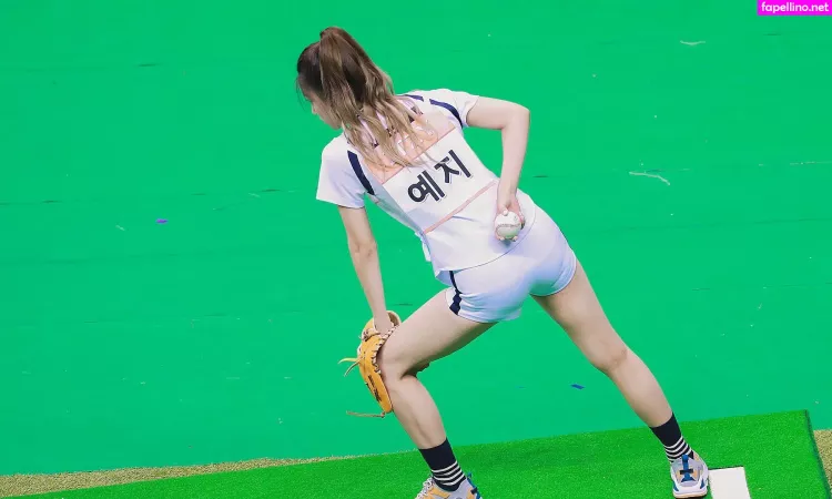 Itzy OnlyFans Thumbnail #7ySrjiWyau