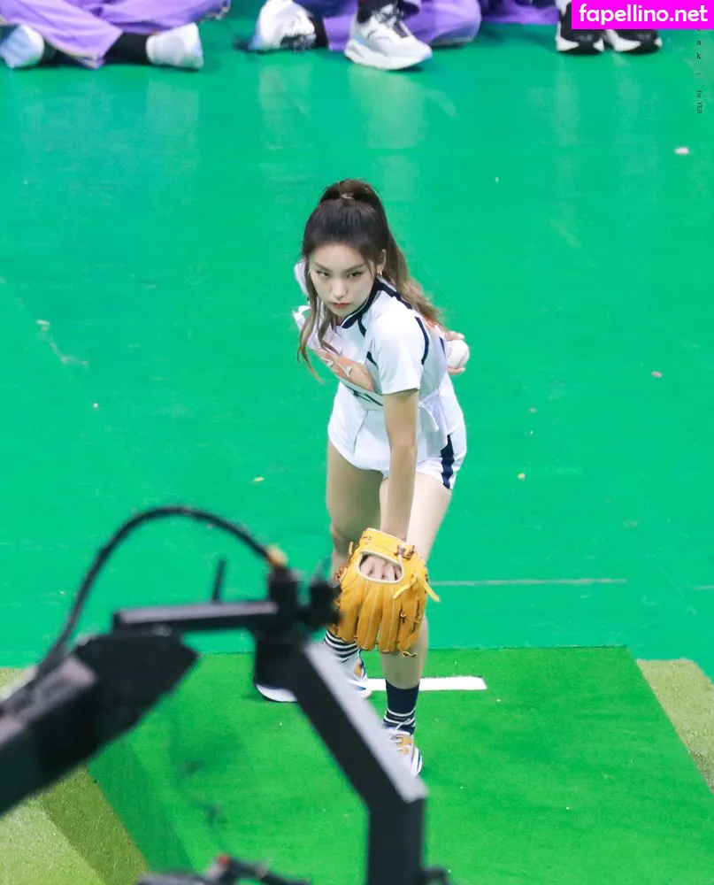 Yeji, itzinay, itzy.all.in.us Nude Leaked OnlyFans Photo #HsgEd4tRpj