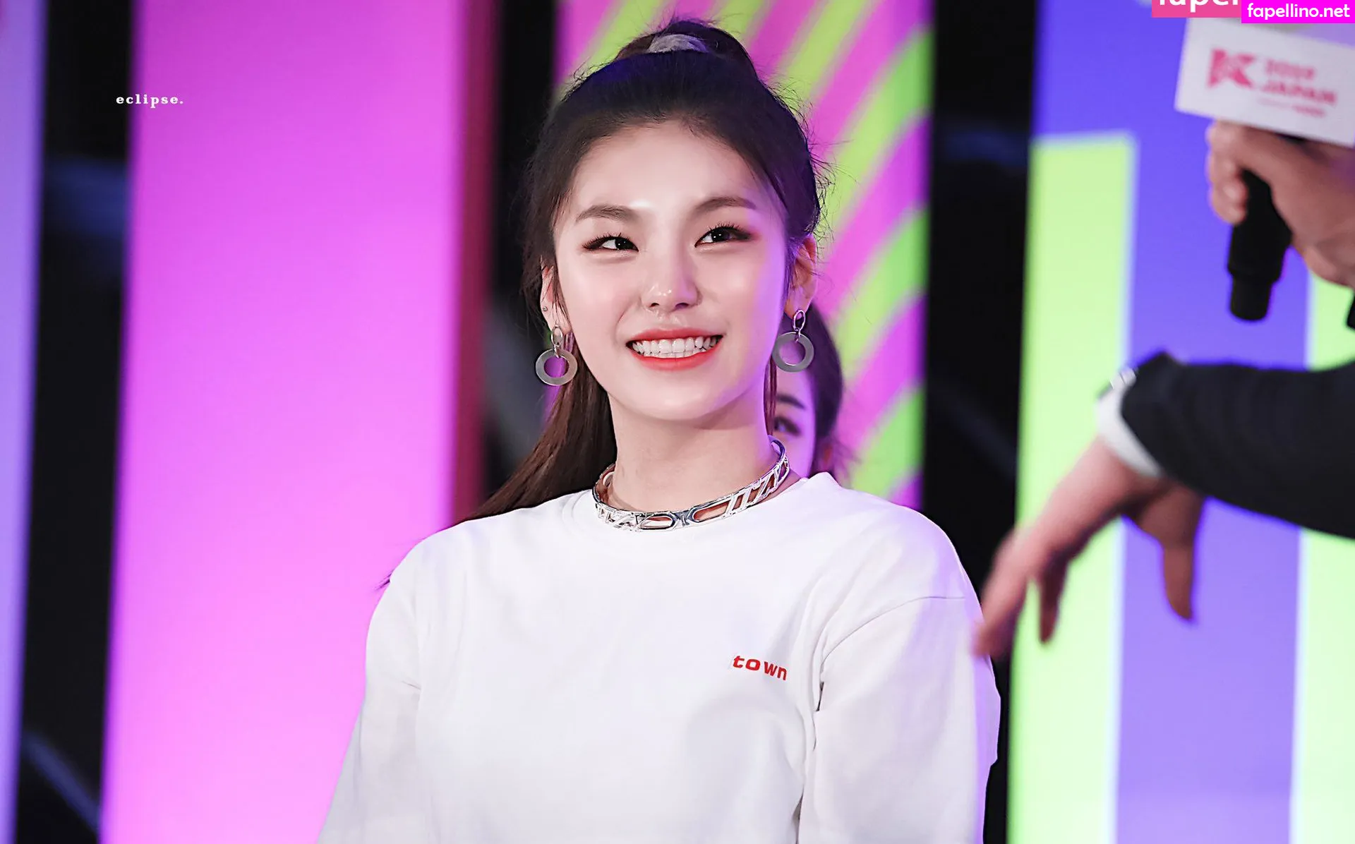 Yeji, itzinay, itzy.all.in.us Nude Leaked OnlyFans Photo #r6tzrWEP4K