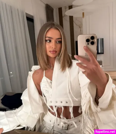 Iuliana Beregoi Main Profile Photo